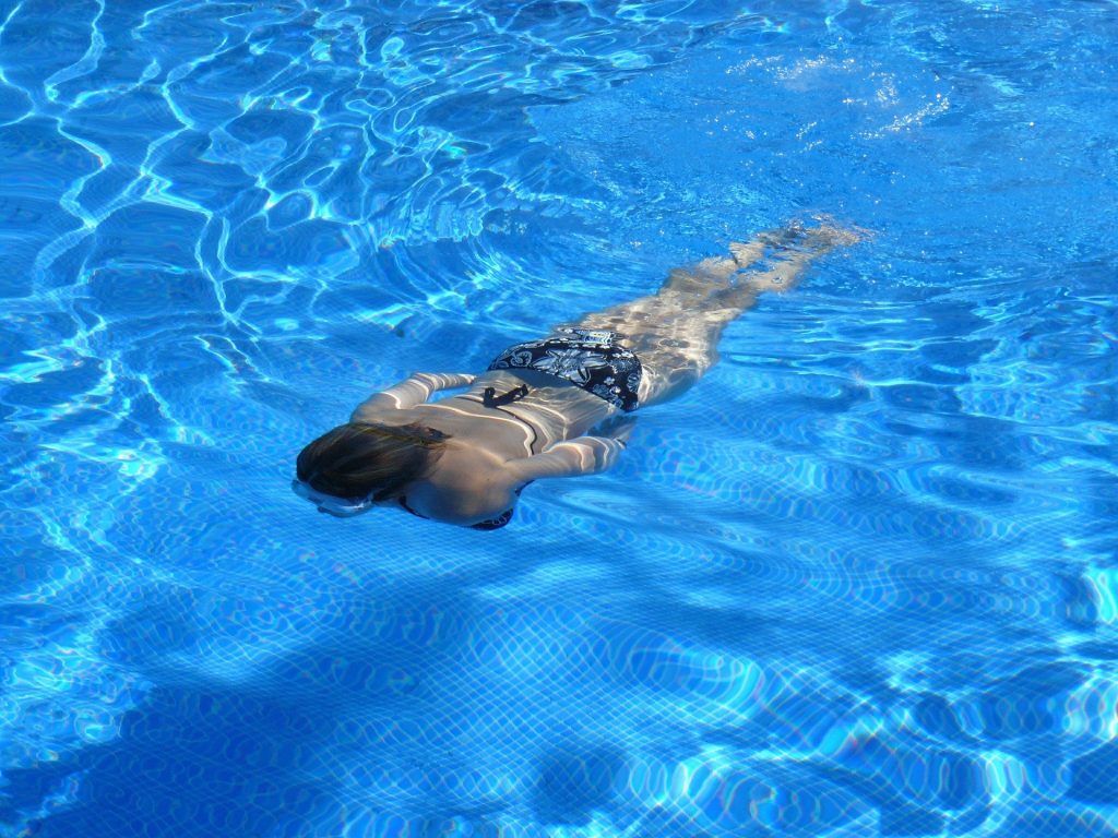 Valla de seguridad de piscina en Viladecans, la mejor decisión para su tranquilidad